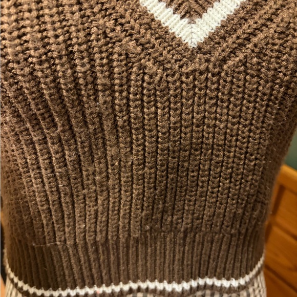 Divided by H&M Women’s Brown Sweater Vest Size XS Preppy School Girl Academia - Picture 5 of 10